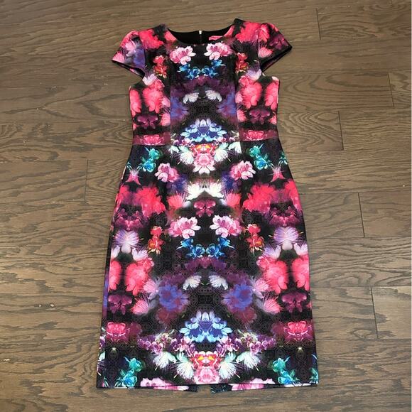 Betsey Johnson Scuba Stretch Floral Sheath Dress Size 12 - Picture 2 of 11
